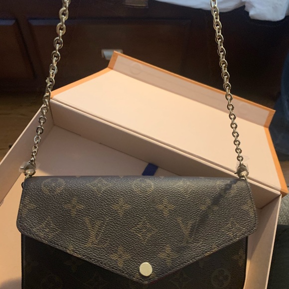 SOLD Louis Vuitton Felicie pouchette - Picture 4 of 7